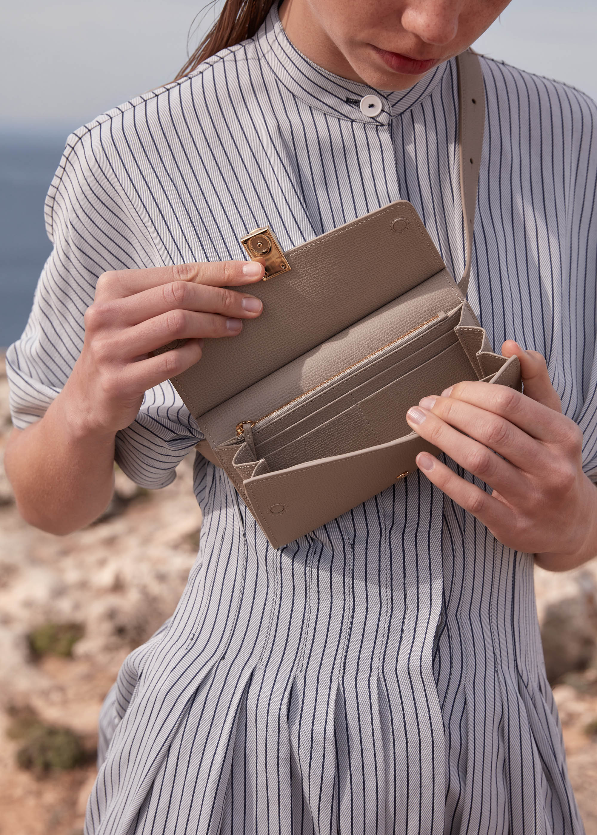 Portefeuille Numéro Sept ceinture - Taupe Grainé